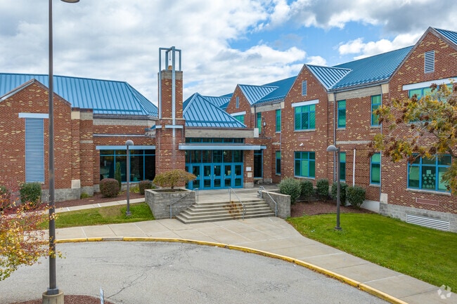 Bon Air Elementary School is dedicated to providing students with a great education.