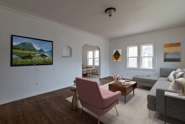 706 W Saginaw St unit 2, Lansing, MI 48915 - photo 4