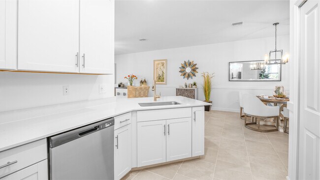 19624 Hinkley Dr, Estero, FL 33928 - photo 5