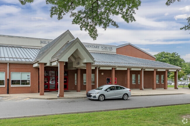 Maupin Elementary School is a public school located in Louisville, KY.