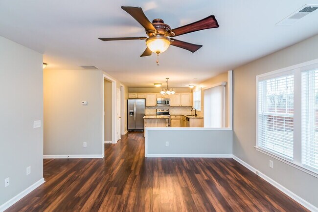 1719 Eagle Trace Dr, Mount Juliet, TN 37122 - photo 3