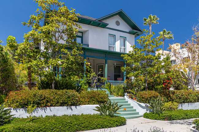 Historic homes in Cortez Hill boast craftsman architecture and mature trees.
