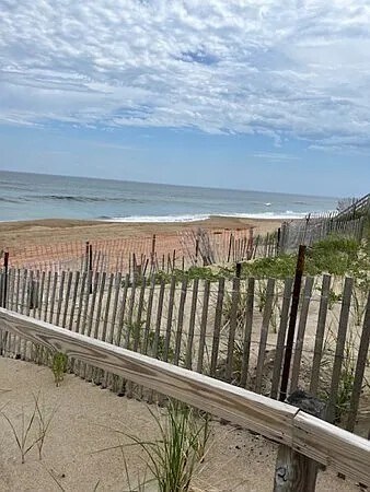 79 Central Ave, Salisbury, MA 01952