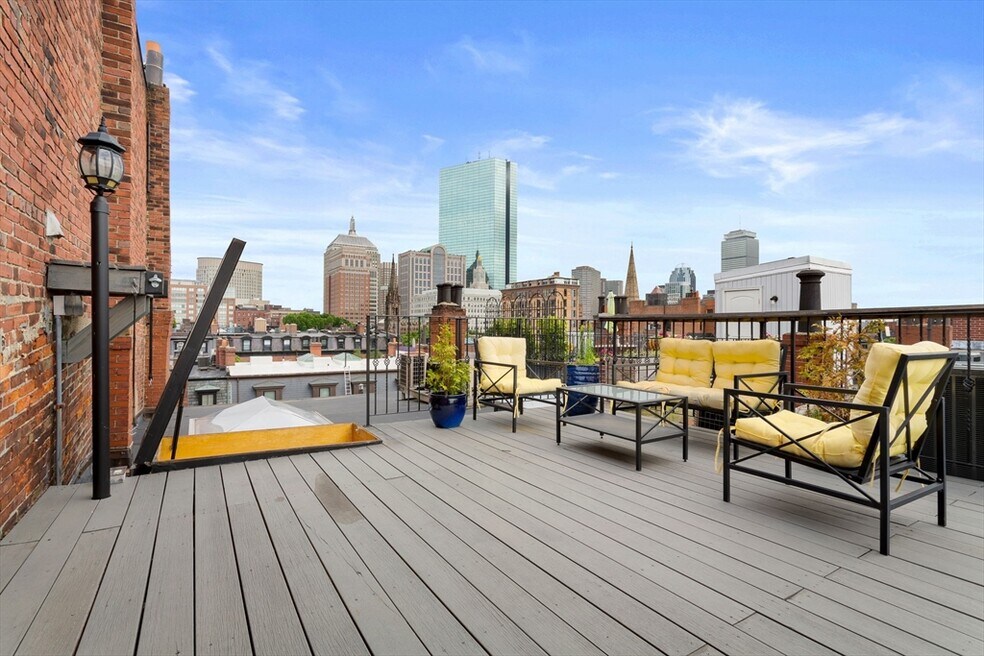 103 Beacon St unit 51, Boston, MA 02116 - photo 1