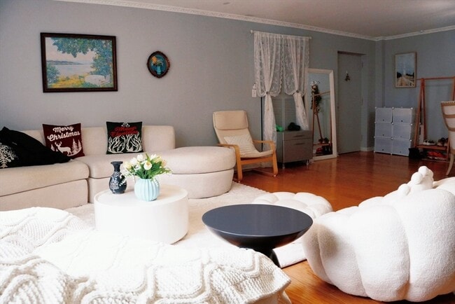 38 Juniper St unit 22, Brookline, MA 02445 - photo 2