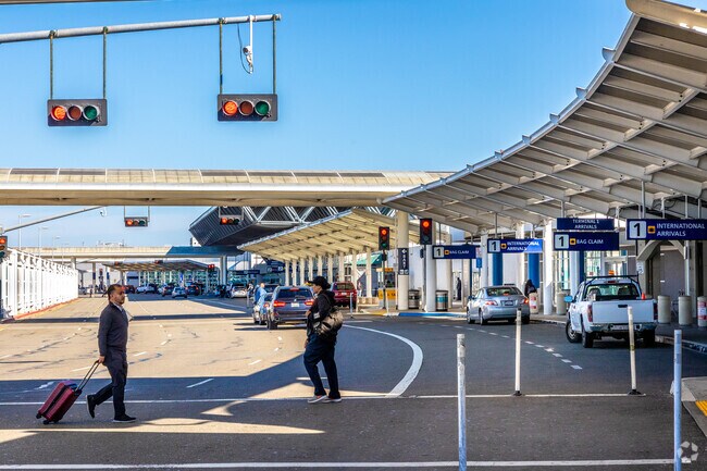 The San Francisco Bay Oakland International Airport is only 5 miles from Estudillo Estates-Glen.