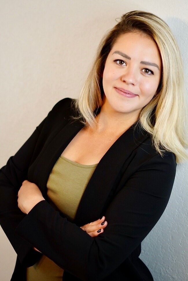 Agent Photo