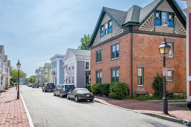 Marvel at the elegant Colonial homes scattered throughout Downtown New London, CT.