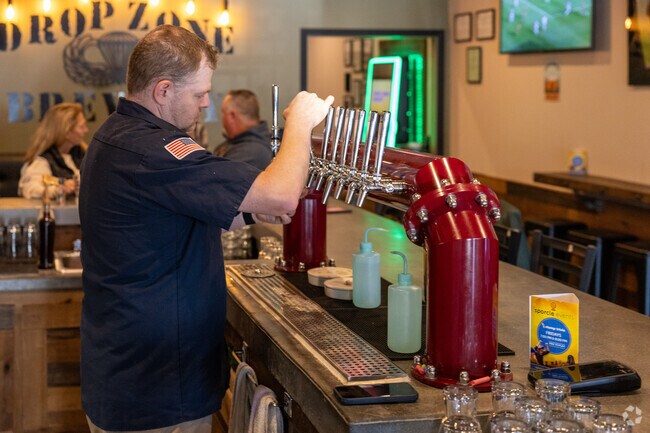 Dropzone Brewery serves up tasty nitro stouts near Court Park.