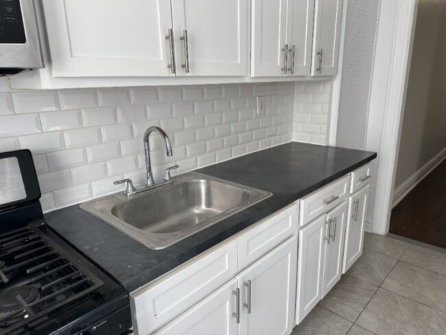 115 Fairview Ave unit 26, Jersey City, NJ 07304 - photo 4