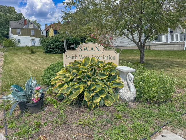 Residents refer to Southwest Association of Neighbors as SWAN.