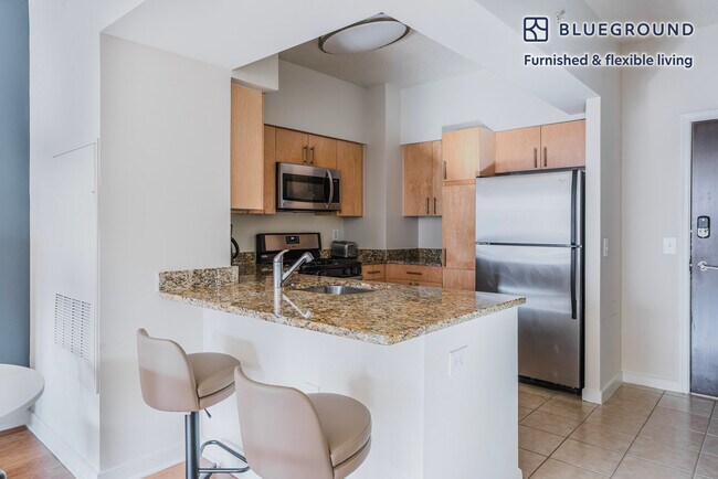 2400 M St NW unit FL9-ID909, Washington, DC 20037 - photo 7