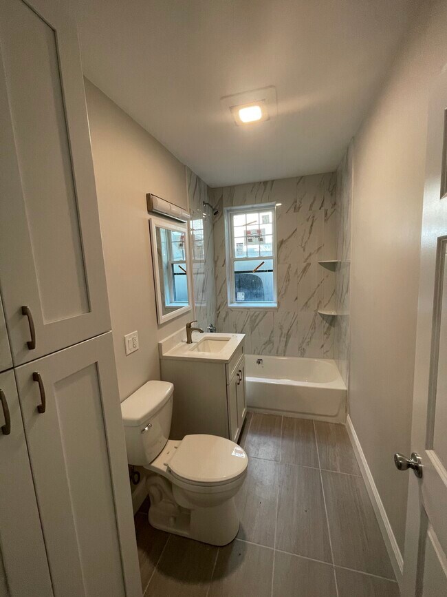 415 Washington St unit 1, Brookline, MA 02446 - photo 5