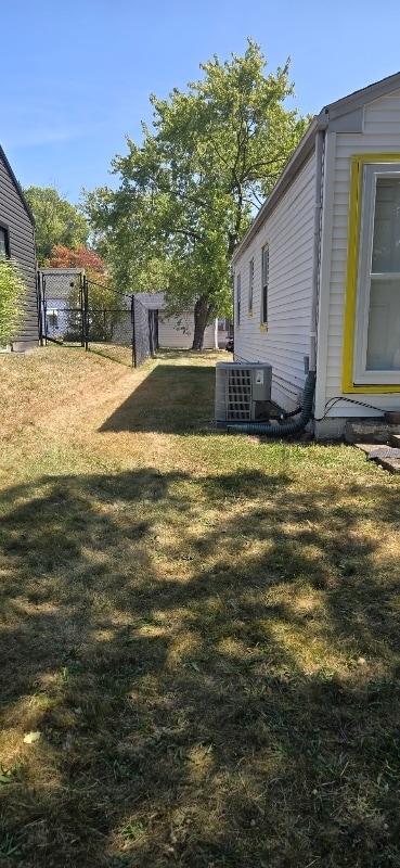 1494 Diagonal Rd, Akron, OH 44320 - photo 3