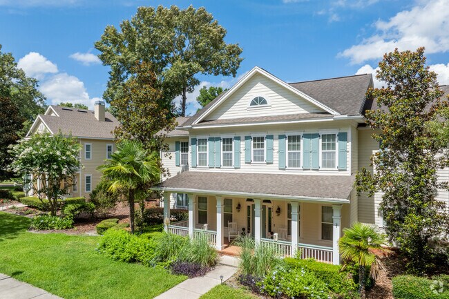 Large custom mansions can be spotted within the trees of Jonesville.