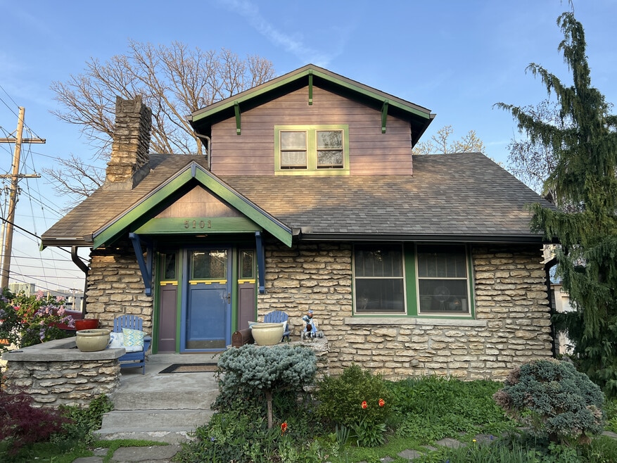 5101 Grand Ave, Kansas City, MO 64112 - photo 1