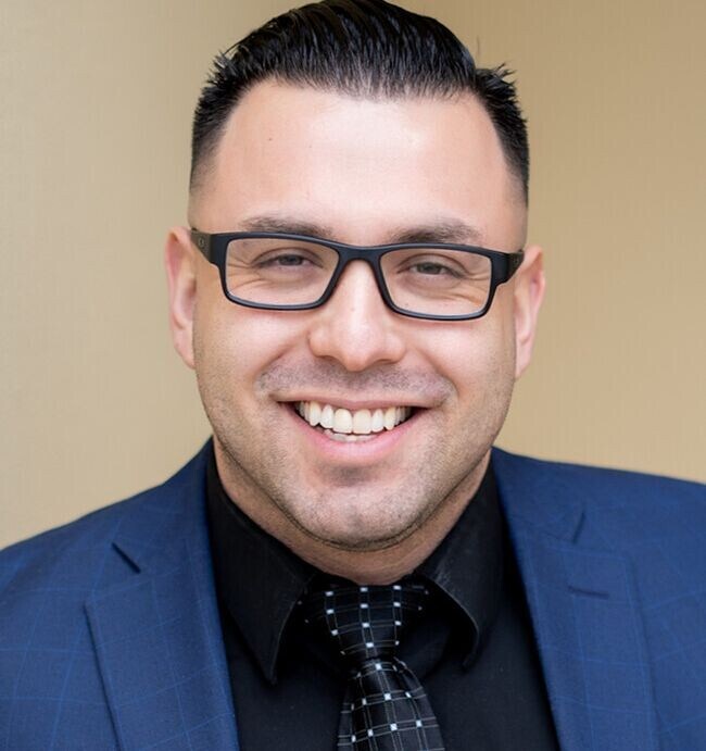 Agent Photo