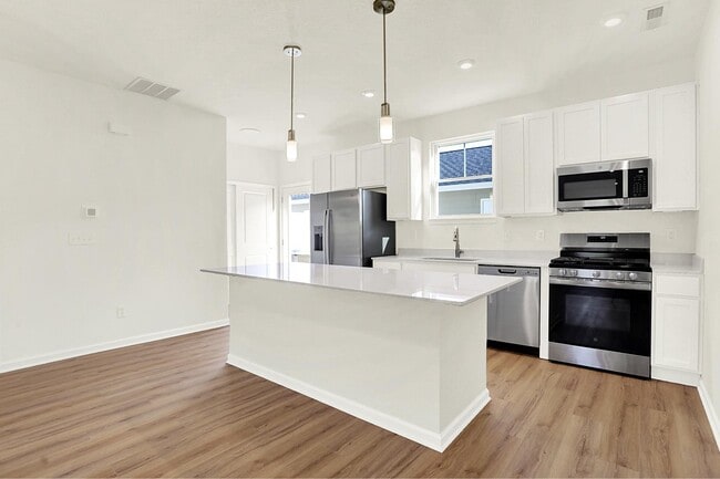 8520 Goldfinch Rd, Brownsburg, IN 46112 - photo 7