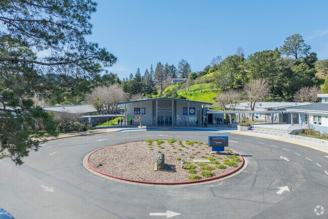 Central Orinda's Orinda Intermediate has a state of the art maker space for students.