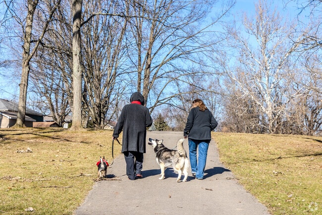 Walking paths can be found throughout Devonshire.