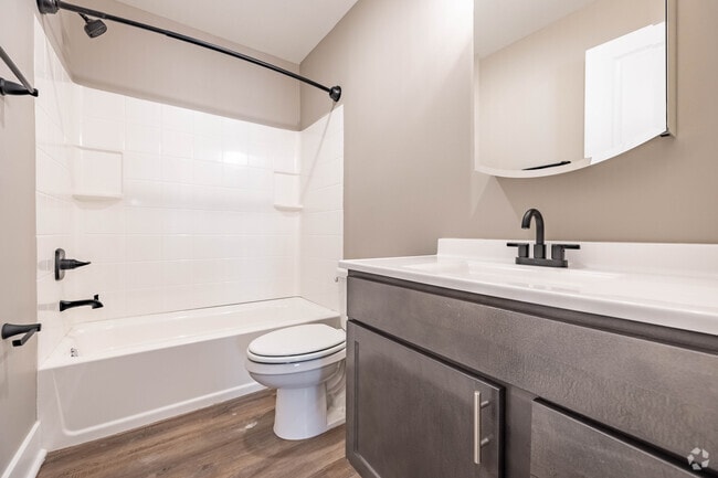 2BR, 2BA - 1,125SF - Second Bathroom