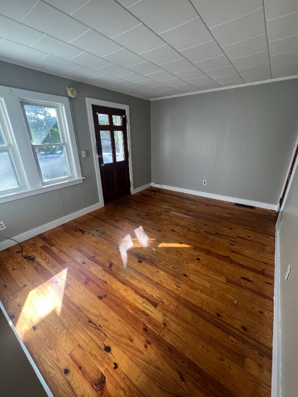 18 Park Ave Unit C, Claremont, NH 03743