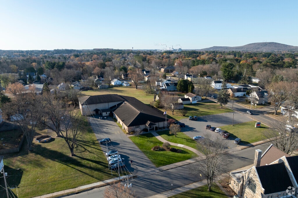 St. Peter Lutheran School is unrated by Niche.com.