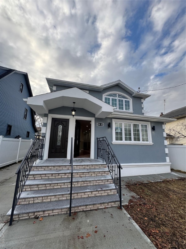 118-32-11200 200th St, Queens, NY 11412