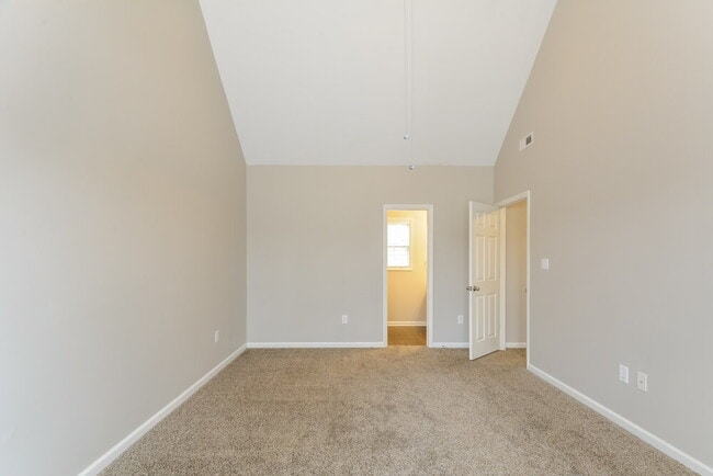 1433 E Stone Arch Dr, Fuquay Varina, NC 27526 - photo 7