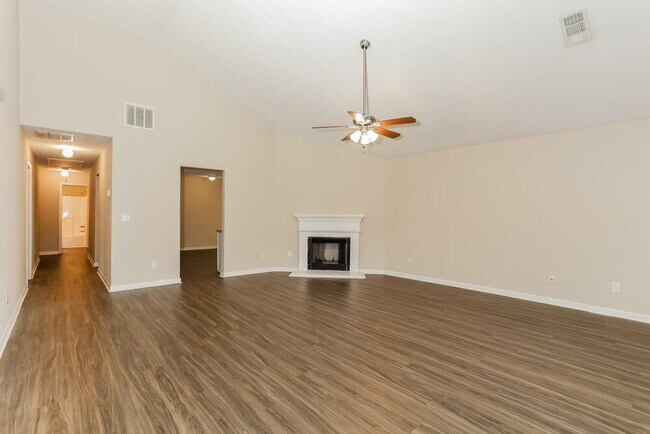 7011 Setters Way, Lithonia, GA 30038 - photo 5