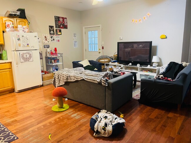 1613 N Sydenham St unit 1, Philadelphia, PA 19121 - photo 2