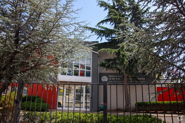 Hebrew Academy Five Towns Rockaway High