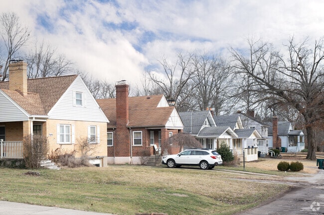 Mount Washington is one of 52 neighborhoods in Cincinnati.