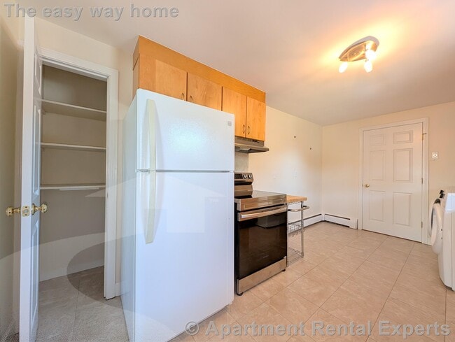 7 Patrick St, Arlington, MA 02474 - photo 3