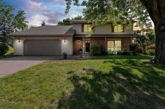 12924 Eveleth Ave, Apple Valley, MN 55124