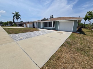 19342 Edgewater Dr, Port Charlotte, FL 33948