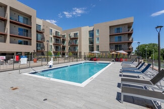 650 George Washington Way, Richland, WA 99352