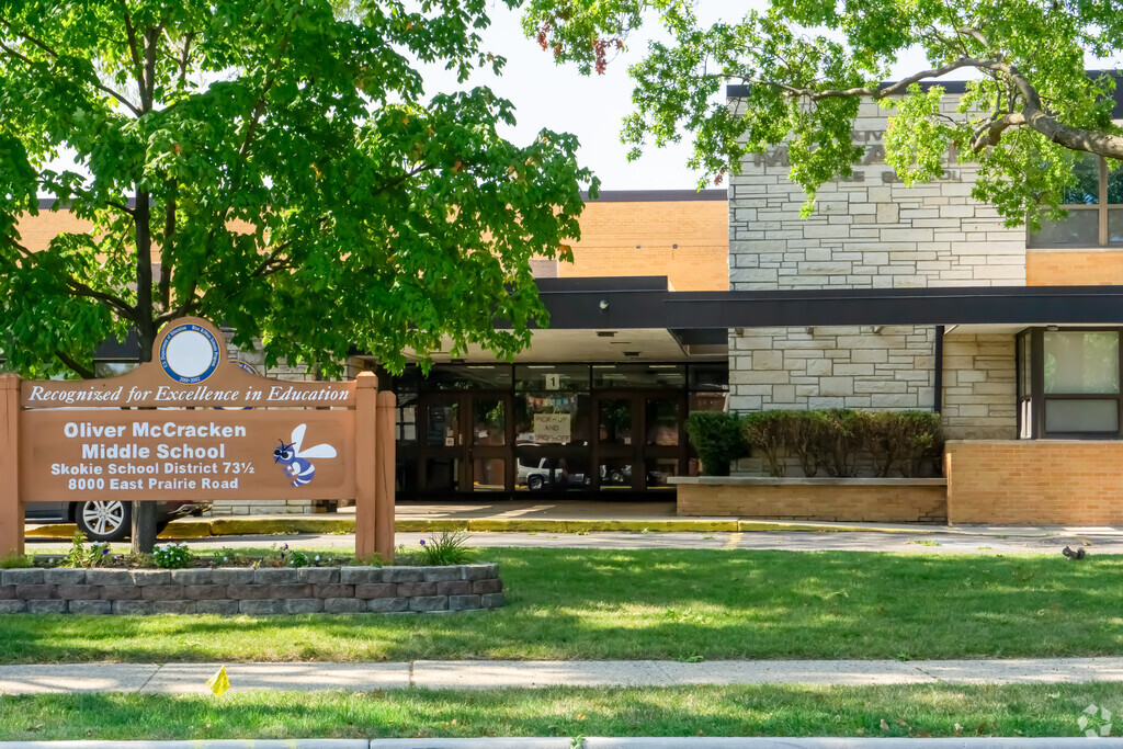 Oliver Mccracken Middle School serves students in the Southeast Skokie community.