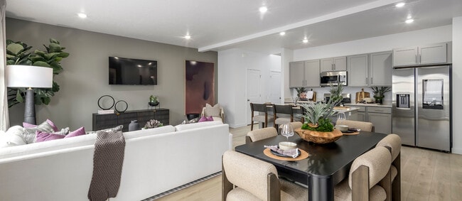 1924 N Golden Ruby Dr unit 36041374, Saratoga Springs, UT 84045 - photo 4