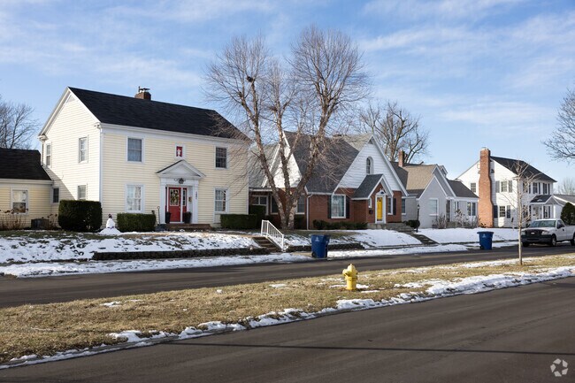 Traditionally styled turn-of-the-century homes line Euclid Ave in Euclid Triangle.