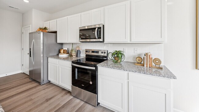 3003 Grace Marie Way unit 36206370, New Albany, IN 47150 - photo 4