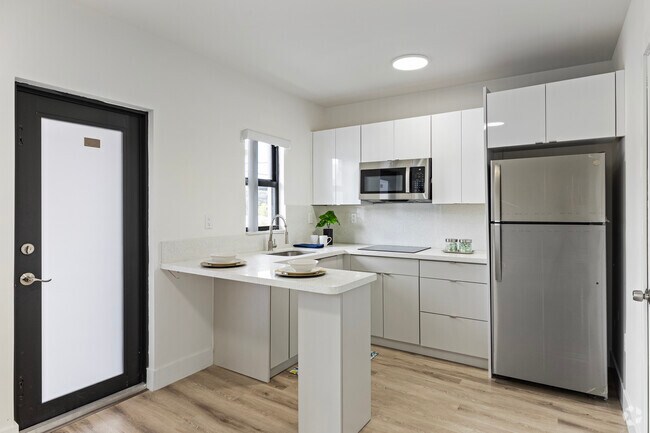 Wyntown Apartments, Miami, FL 33136 - photo 3