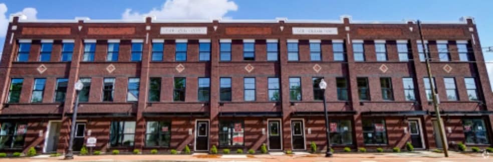 1011 W Third Street St unit 37472295, Dayton, OH 45402 - photo 1