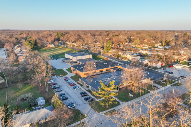 Memorial Elementary School has an overall grade of A from Niche.