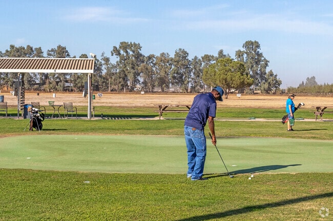 Practice your putting skills at Major Golf Sports Center in the Franklin area.