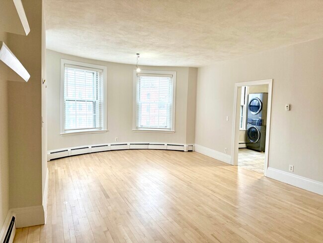 550 Tremont St unit 3, Boston, MA 02116 - photo 3