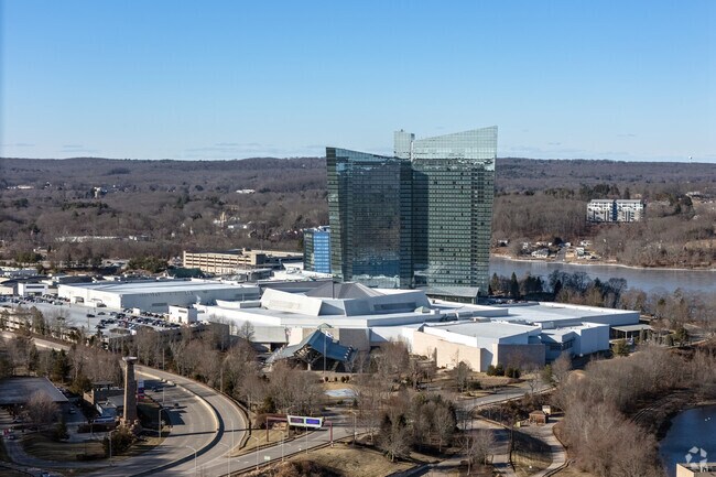 Mohegan Sun Casino offers year-round destination fun for residents of Conning Towers-Nautilus Park.
