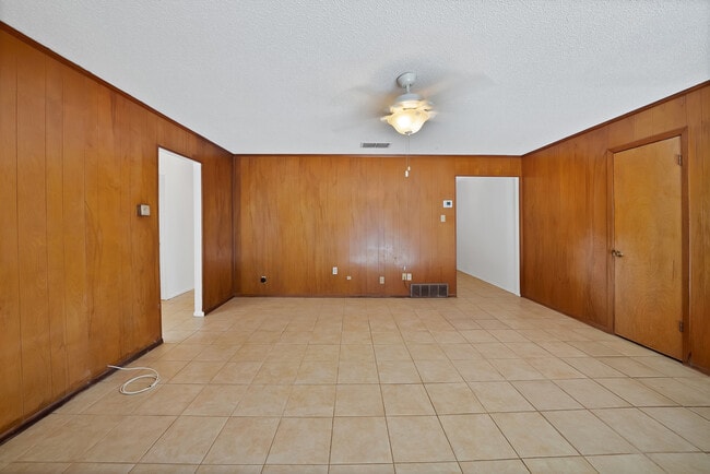 6516 Perdido Dr, Watauga, TX 76148 - photo 5