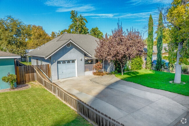Bungalow style homes in Atwater offer a quaint atmosphere.