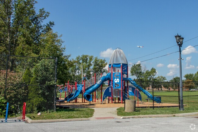 Dora Lee Payne Park features a rocket shaped playground in the neighborhood of 
Berea
